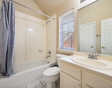 3621 Nandina Drive - Photo Thumbnail 10