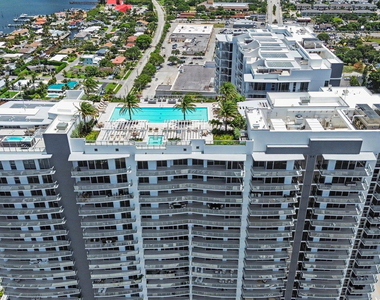 220 Lake Shore Drive - Photo Thumbnail 56
