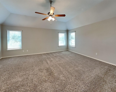 1700 Big Bend Drive - Photo Thumbnail 6