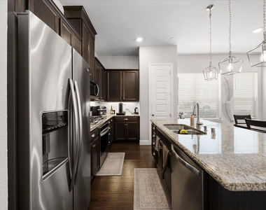 4429 Grady Lane - Photo Thumbnail 7