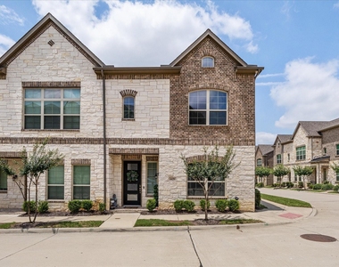 4429 Grady Lane - Photo Thumbnail 2