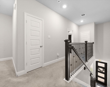 4429 Grady Lane - Photo Thumbnail 9