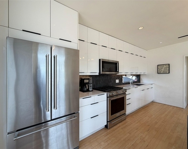 2021 Glencoe Street - Photo Thumbnail 19