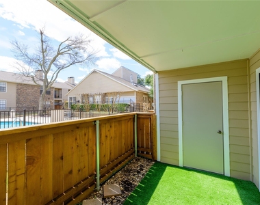 4748 Old Bent Tree Lane - Photo Thumbnail 15