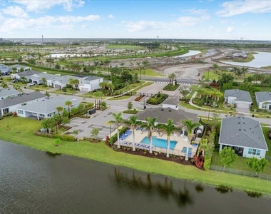 12736 Sw Eleanor Drive - Photo Thumbnail 3