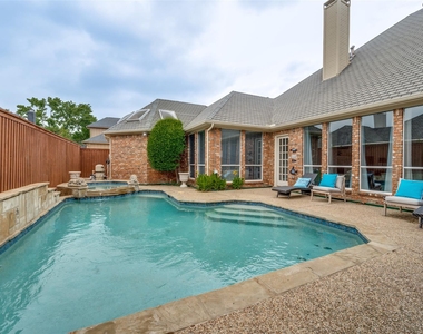 4605 Adrian Way - Photo Thumbnail 23