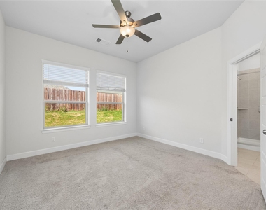 1852 Arbor Drive - Photo Thumbnail 16
