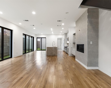 3526 Asbury Street - Photo Thumbnail 8