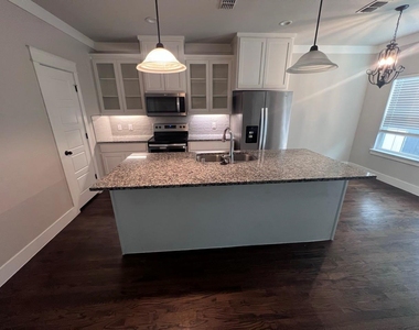1203 N Tennessee Street - Photo Thumbnail 17
