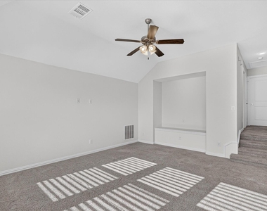 7220 Notre Dame Drive - Photo Thumbnail 11