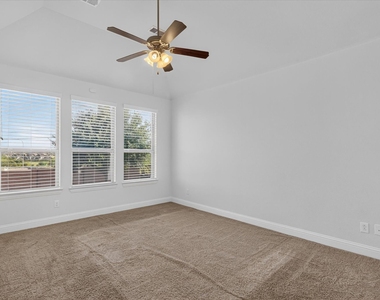 7220 Notre Dame Drive - Photo Thumbnail 4