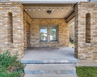 5108 Mission Avenue - Photo Thumbnail 1