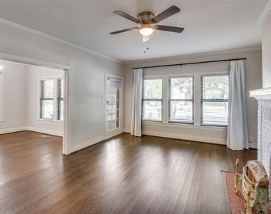 5108 Mission Avenue - Photo Thumbnail 3