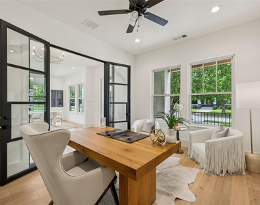 5457 Bonita Avenue - Photo Thumbnail 24