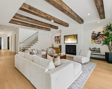 5457 Bonita Avenue - Photo Thumbnail 8