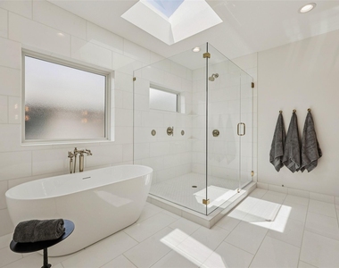 5457 Bonita Avenue - Photo Thumbnail 35