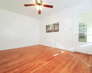 3114 N Holman Court - Photo Thumbnail 13