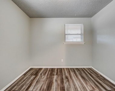 773 Sw 2nd Street - Photo Thumbnail 19