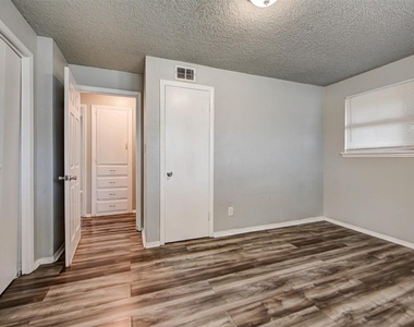 773 Sw 2nd Street - Photo Thumbnail 18