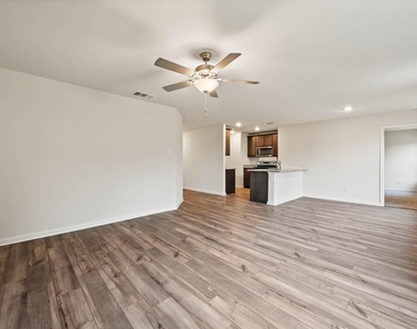 10929 Gray Mare Drive - Photo Thumbnail 6