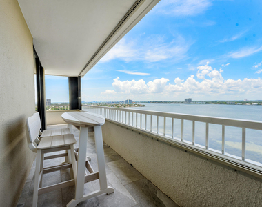 5280 N Ocean Drive - Photo Thumbnail 16