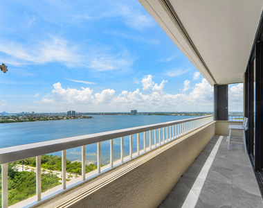 5280 N Ocean Drive - Photo Thumbnail 37