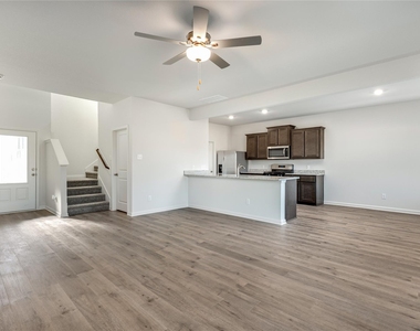 11209 Tolleson Street - Photo Thumbnail 5