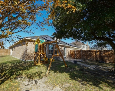 620 Azalea - Photo Thumbnail 23