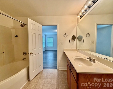 12331 Cumberland Cove Drive - Photo Thumbnail 21