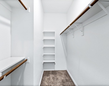10120 Houston Way - Photo Thumbnail 21