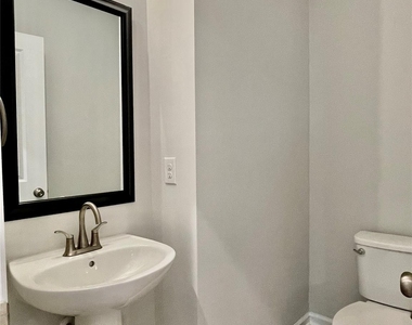 3240 Laurel Brook Drive - Photo Thumbnail 10