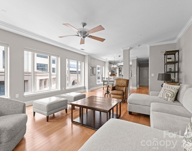 400 N Church Street - Photo Thumbnail 7