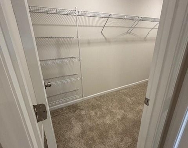 306 Sagecroft Lane - Photo Thumbnail 35