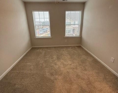 306 Sagecroft Lane - Photo Thumbnail 26