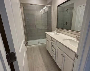 306 Sagecroft Lane - Photo Thumbnail 13