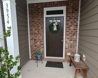 3954 Rothwood Lane - Photo Thumbnail 22