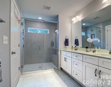 3954 Rothwood Lane - Photo Thumbnail 11