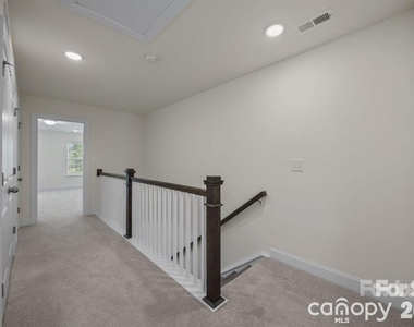 3954 Rothwood Lane - Photo Thumbnail 16
