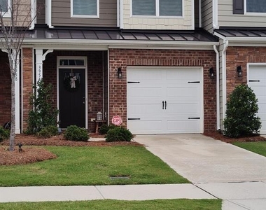 3954 Rothwood Lane - Photo Thumbnail 20