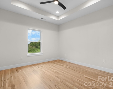 2996 Jack Whitener Road - Photo Thumbnail 15