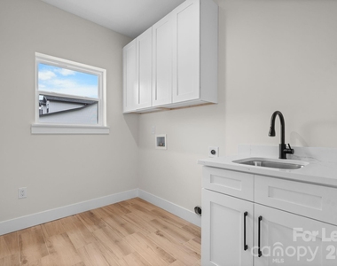 2996 Jack Whitener Road - Photo Thumbnail 14