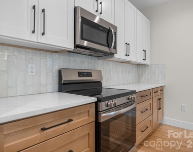 2996 Jack Whitener Road - Photo Thumbnail 10