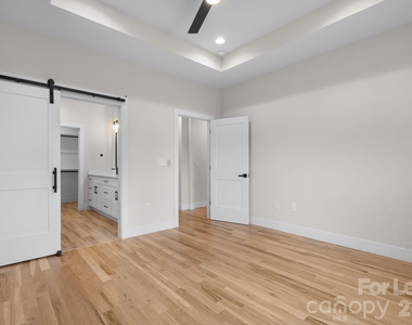 2996 Jack Whitener Road - Photo Thumbnail 16