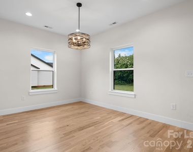 2996 Jack Whitener Road - Photo Thumbnail 7