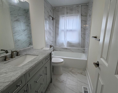 225 S Chase Street - Photo Thumbnail 1