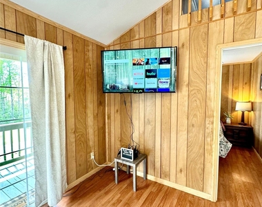 188 Uptons Landing Road - Photo Thumbnail 3