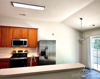 11228 Dickie Ross Road - Photo Thumbnail 31
