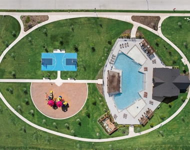 15233 Rangeland Road - Photo Thumbnail 15