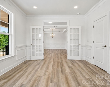5944 Bakers Point - Photo Thumbnail 23