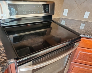 4171 Florence Drive - Photo Thumbnail 4